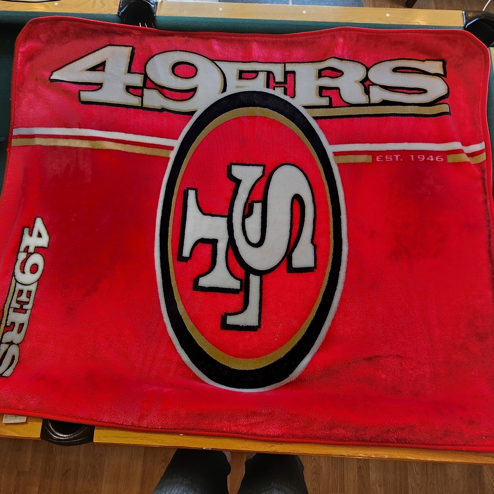 San Francisco 49ers Plush Throw Blanket Red Velvet NFL EST 1946 SF Oval 48x60